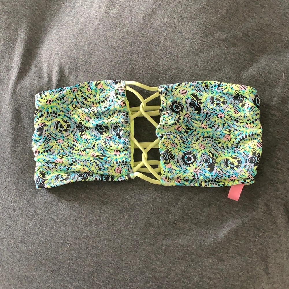 Victoria’s Secret bathing suit top